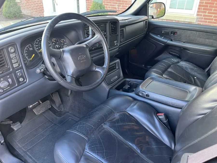 2000 Chevrolet Silverado 1st Gen - Image 4 of 7