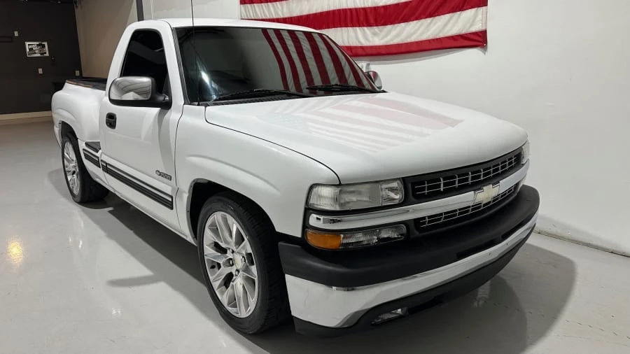 2000 Chevrolet Silverado 1st Gen - Image 6 of 21