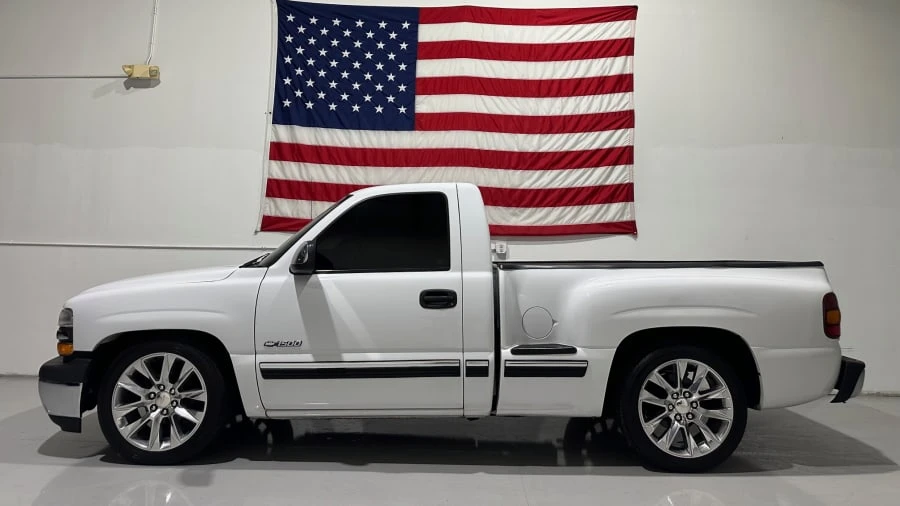 2000 Chevrolet Silverado 1st Gen - Image 2 of 21