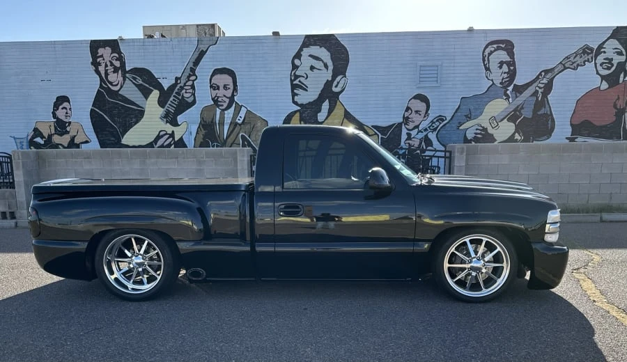 2000 Chevrolet Silverado 1st Gen - Image 2 of 12