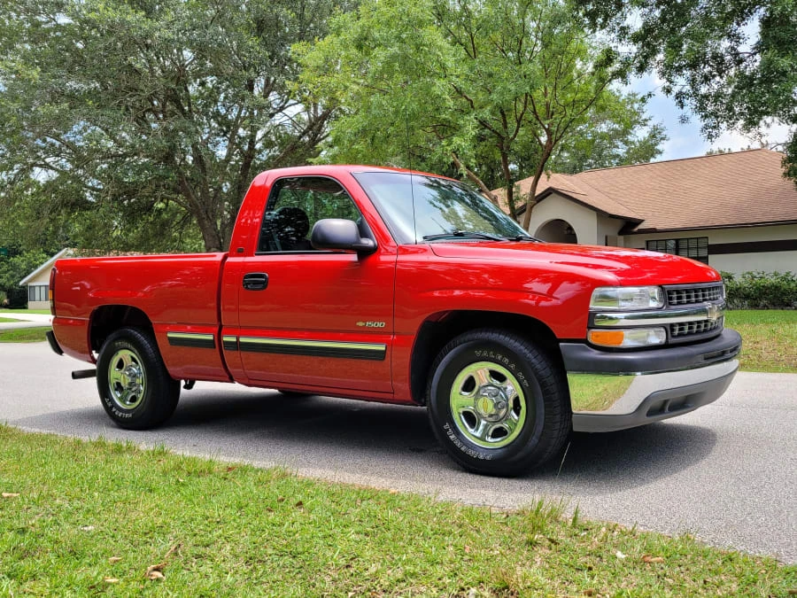 2000 Chevrolet Silverado 1st Gen - Image 9 of 9