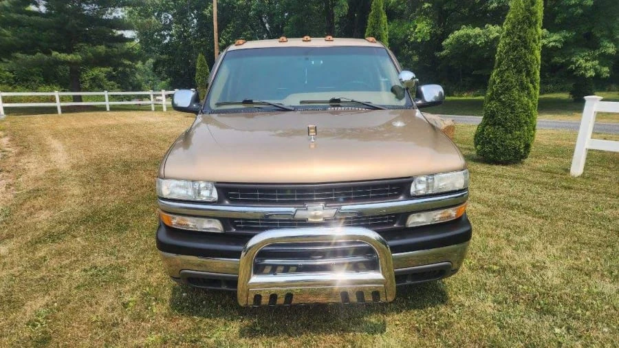 2000 Chevrolet Silverado 1st Gen - Image 3 of 11
