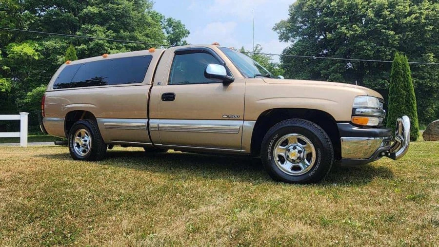 2000 Chevrolet Silverado 1st Gen - Image 5 of 11