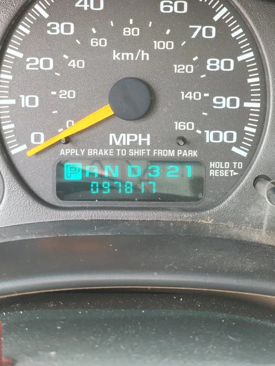 2000 Chevrolet Silverado 1st Gen - Image 10 of 11