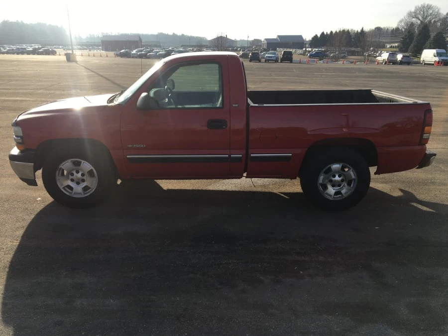 2000 Chevrolet Silverado 1st Gen - Image 8 of 10