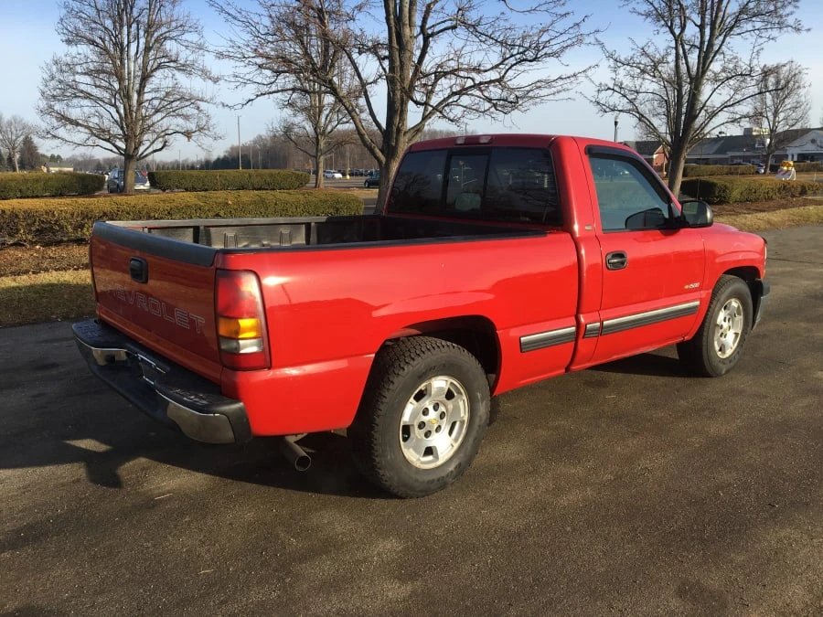 2000 Chevrolet Silverado 1st Gen - Image 10 of 10