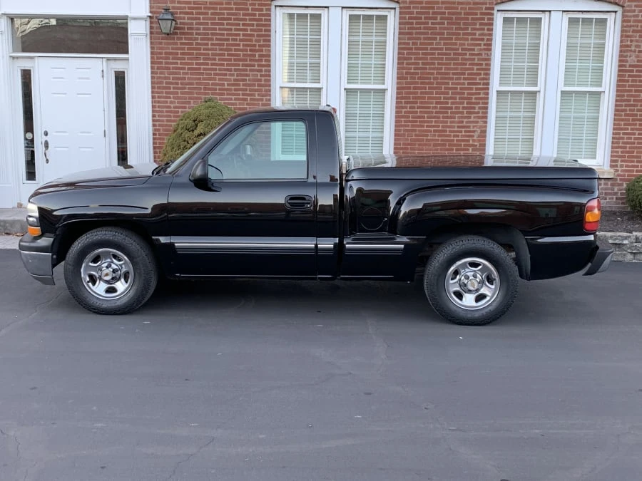 2000 Chevrolet Silverado 1st Gen - Image 2 of 7