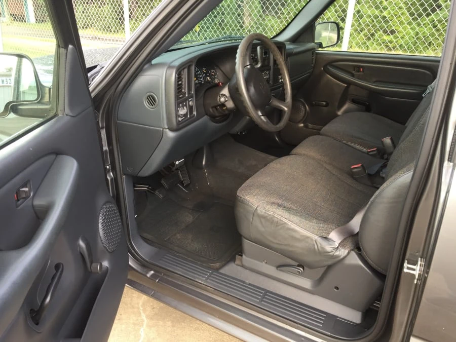 2000 Chevrolet Silverado 1st Gen - Image 4 of 5
