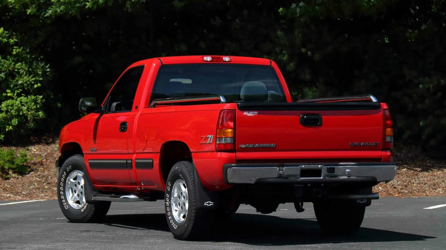 2000 Chevrolet Silverado 1st Gen - Image 3 of 23