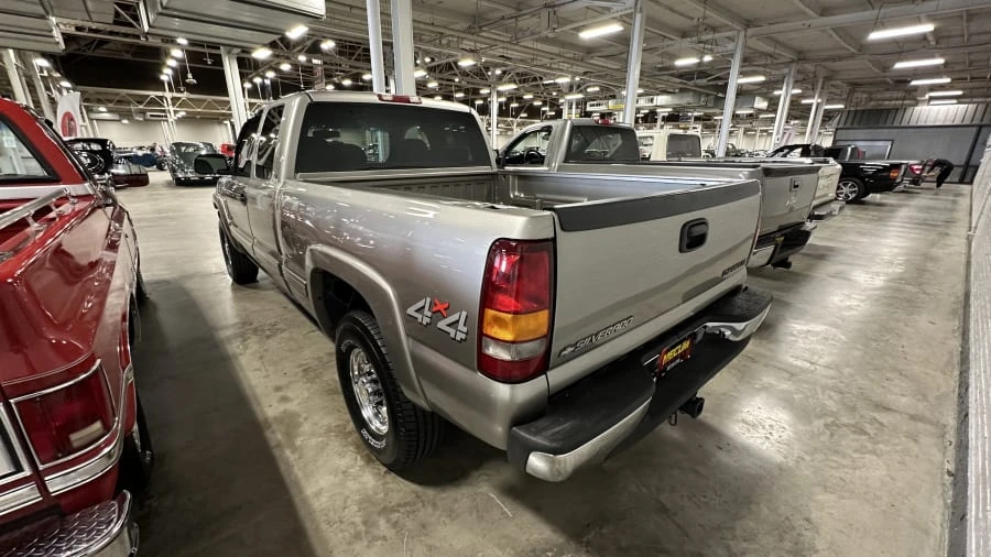 2000 Chevrolet Silverado 1st Gen - Image 4 of 8