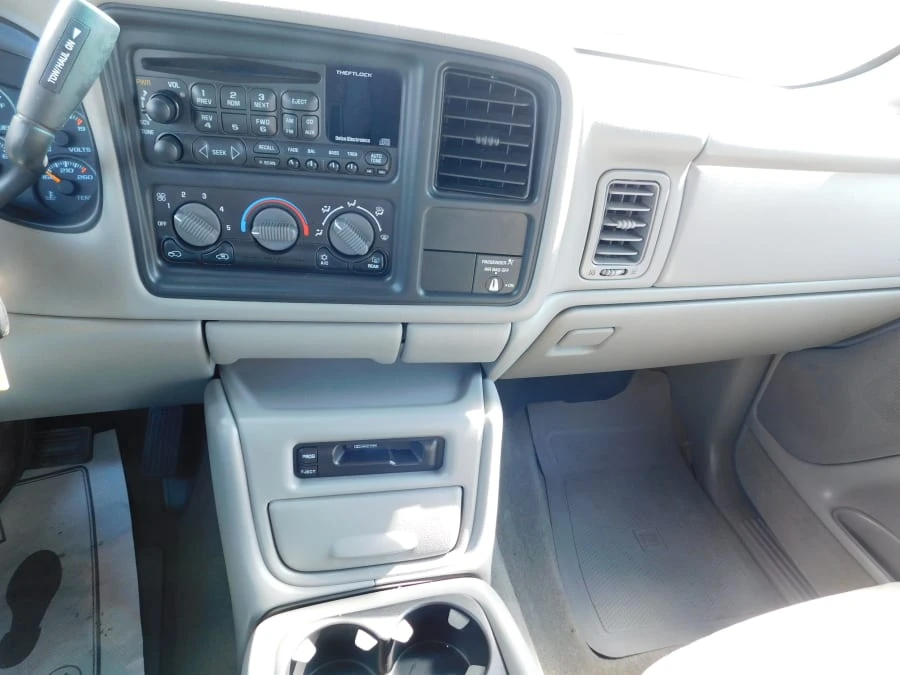2000 Chevrolet Silverado 1st Gen - Image 10 of 13