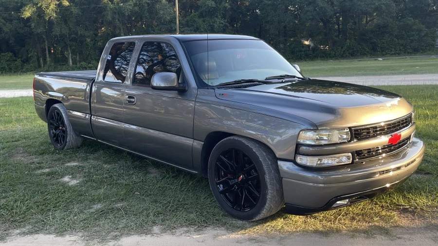 2000 Chevrolet Silverado 1st Gen - Image 6 of 12