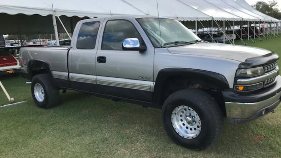 2000 Chevrolet Silverado 1st Gen - Image 5 of 5