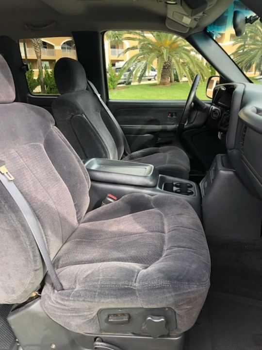 2000 Chevrolet Silverado 1st Gen - Image 10 of 15