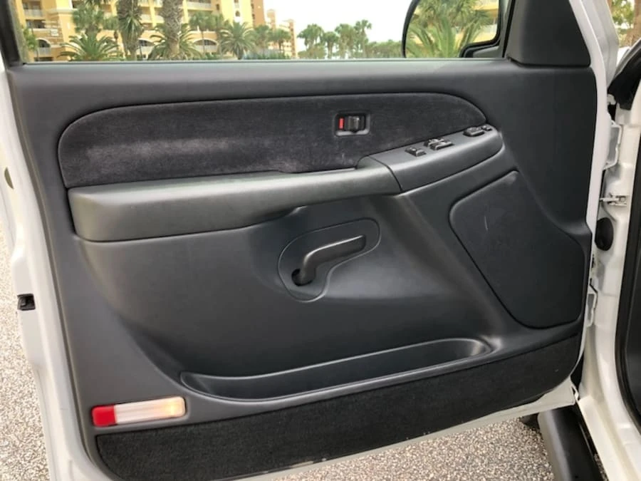 2000 Chevrolet Silverado 1st Gen - Image 13 of 15