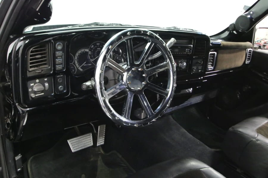 2000 Chevrolet Silverado 1st Gen - Image 4 of 12