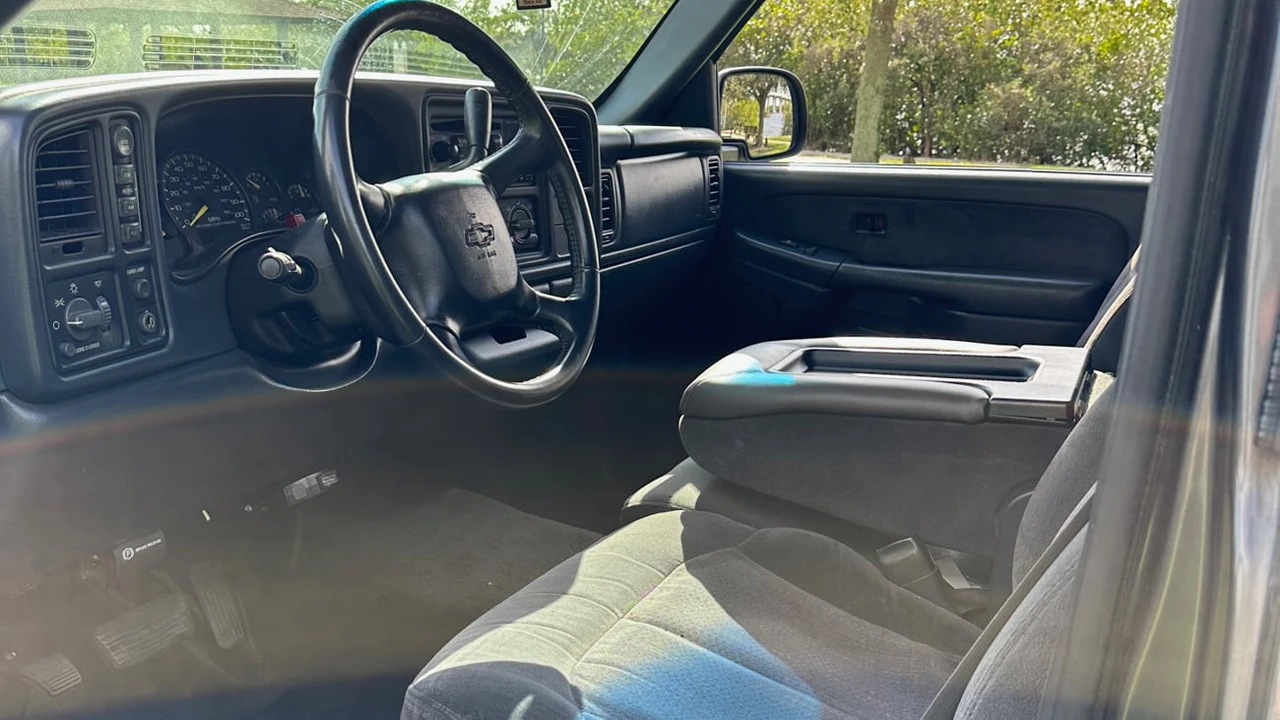 2000 Chevrolet Silverado 1st Gen - Image 4 of 19
