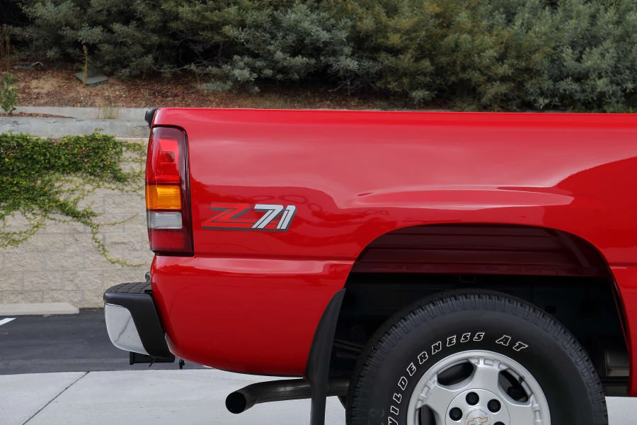 2000 Chevrolet Silverado 1st Gen - Image 11 of 31