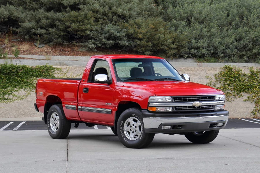 2000 Chevrolet Silverado 1st Gen - Image 6 of 31