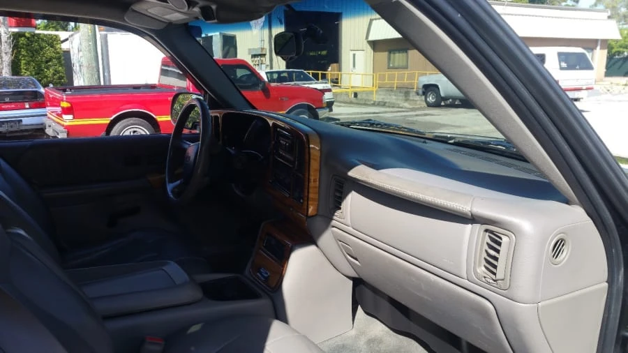 2000 Chevrolet Silverado 1st Gen - Image 4 of 9