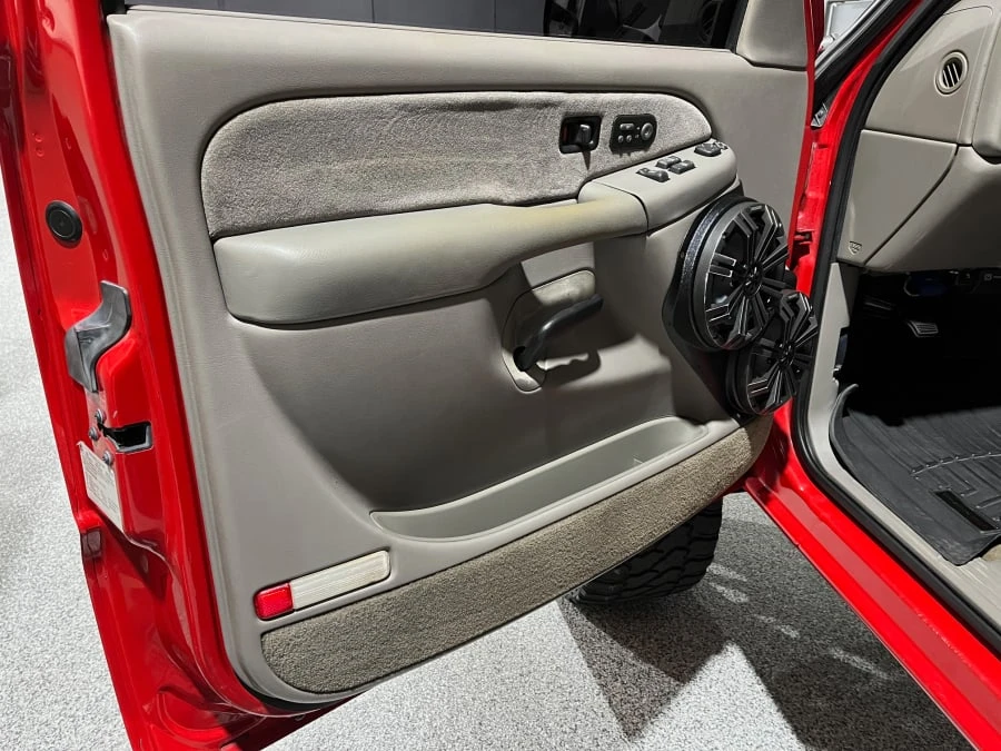 2000 Chevrolet Silverado 1st Gen - Image 18 of 31