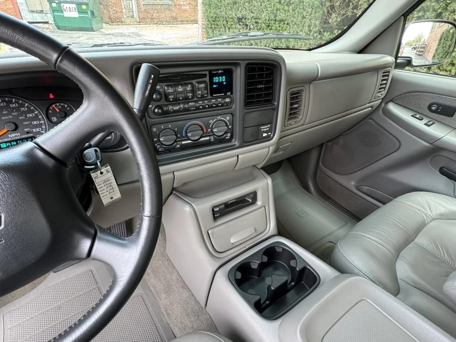 2000 Chevrolet Silverado 1st Gen - Image 8 of 11