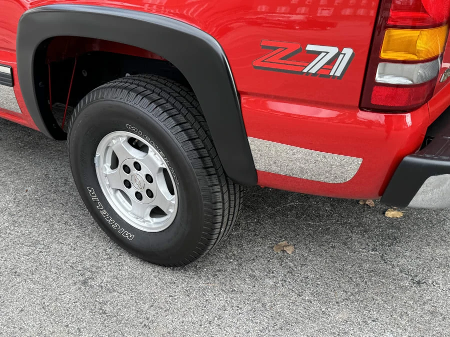 2000 Chevrolet Silverado 1st Gen - Image 4 of 11