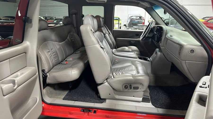 2000 Chevrolet Silverado 1st Gen - Image 30 of 31