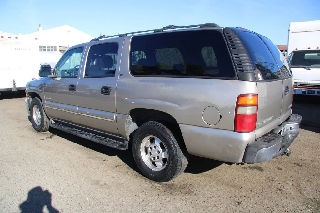 2000 Chevrolet Suburban 9th Gen - Image 5 of 21