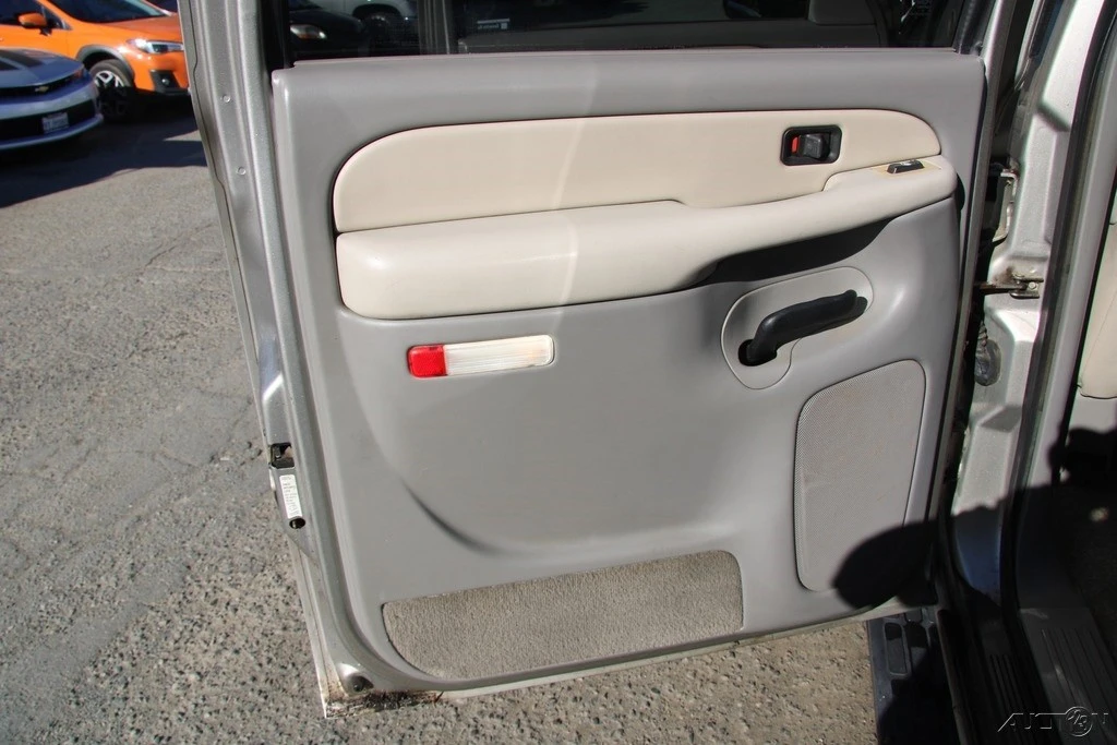 2000 Chevrolet Suburban 9th Gen - Image 21 of 21