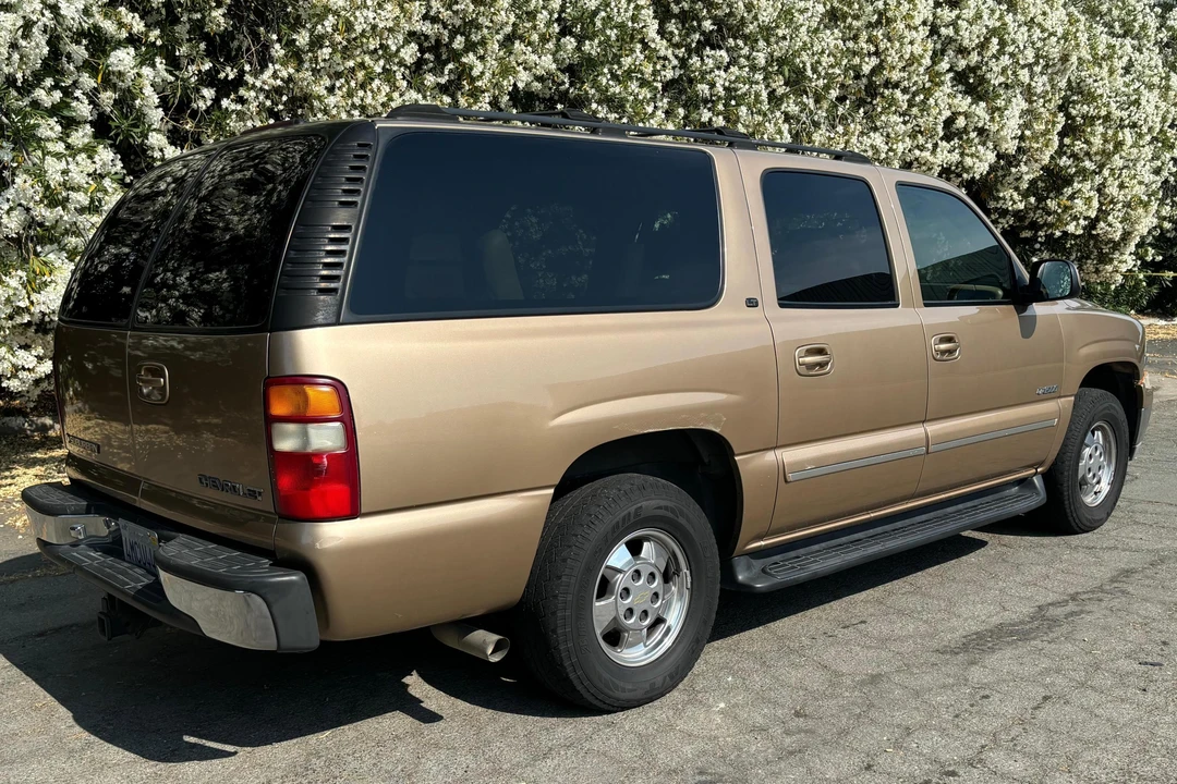2000 Chevrolet Suburban 9th Gen - Image 4 of 31