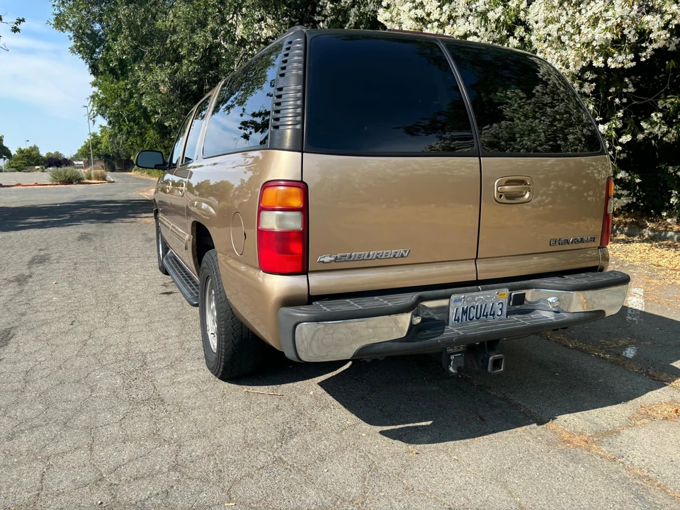 2000 Chevrolet Suburban 9th Gen - Image 15 of 31
