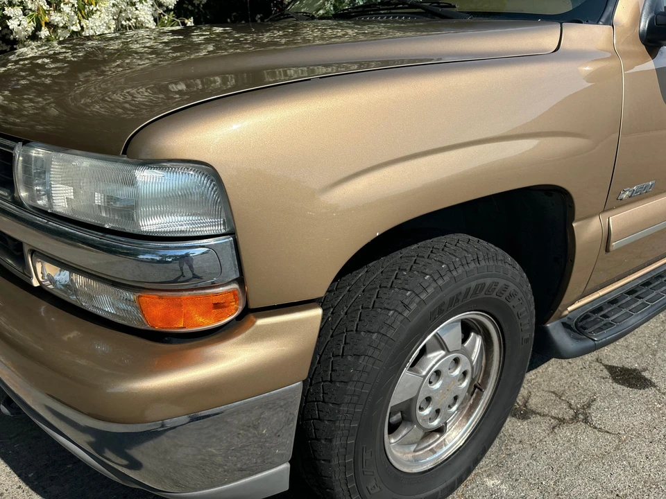 2000 Chevrolet Suburban 9th Gen - Image 30 of 31