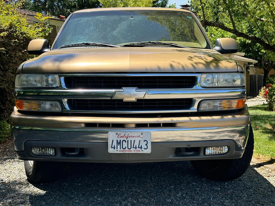 2000 Chevrolet Suburban 9th Gen - Image 6 of 31