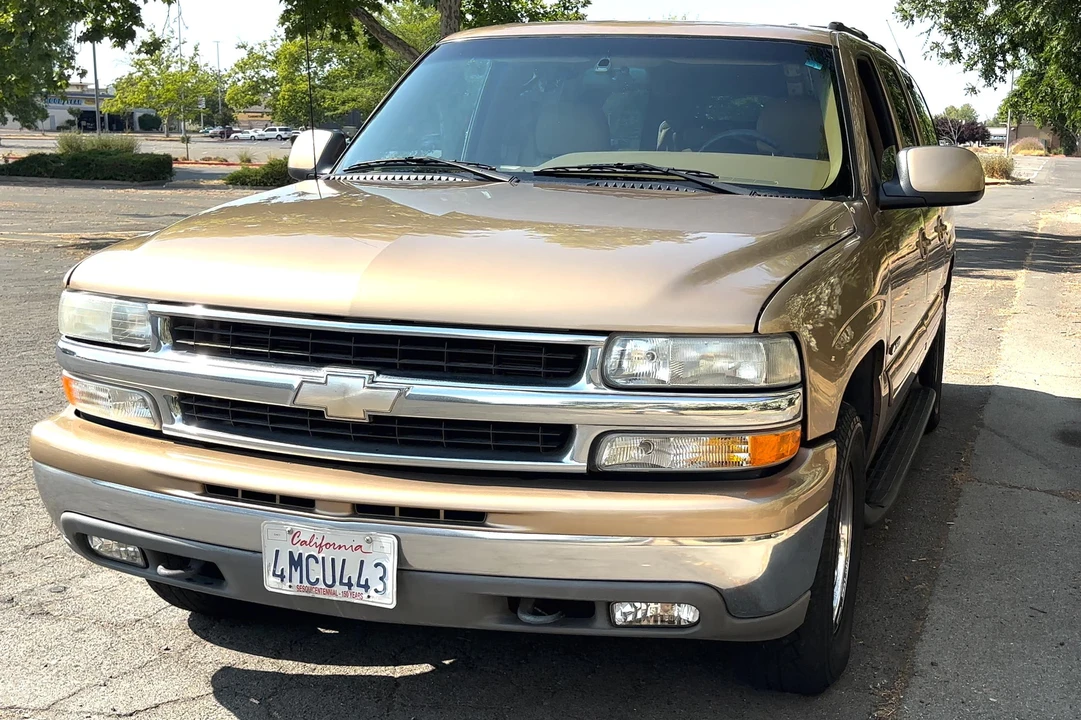 2000 Chevrolet Suburban 9th Gen - Image 7 of 31