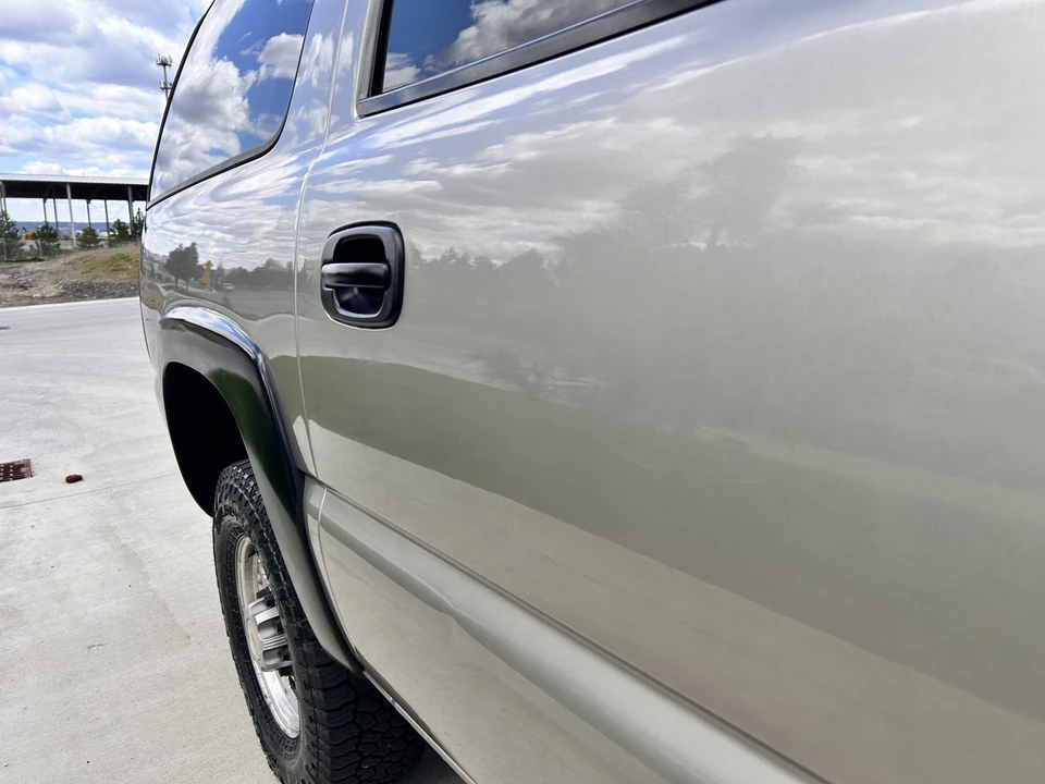 2000 Chevrolet Suburban 9th Gen - Image 18 of 31