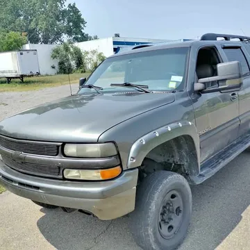 2000 Chevrolet Suburban 2500 LT Sport Utility 4D
