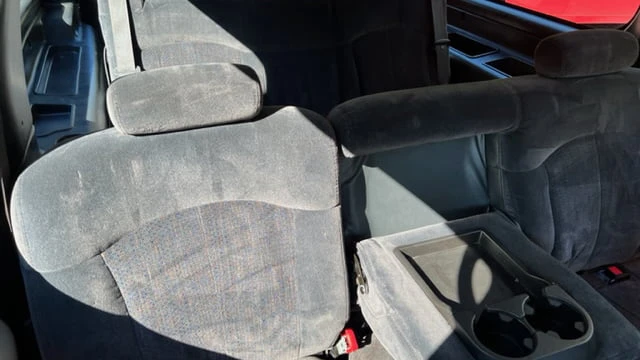 2000 Chevrolet Suburban 9th Gen - Image 10 of 18