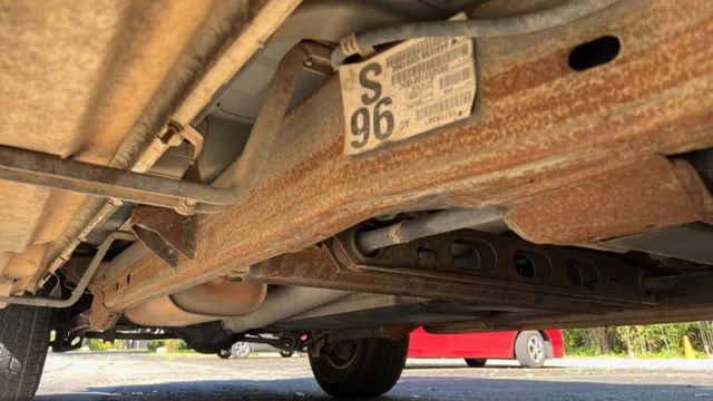 2000 Chevrolet Suburban 9th Gen - Image 12 of 18