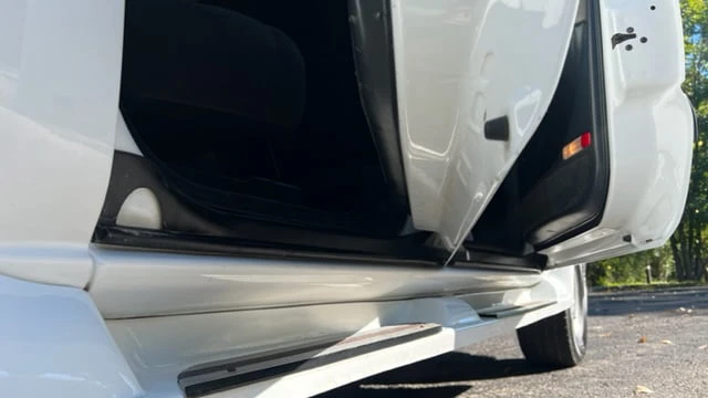 2000 Chevrolet Suburban 9th Gen - Image 15 of 18