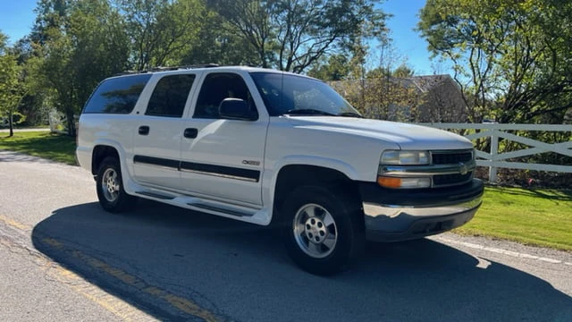 2000 Chevrolet Suburban 9th Gen - Image 18 of 18