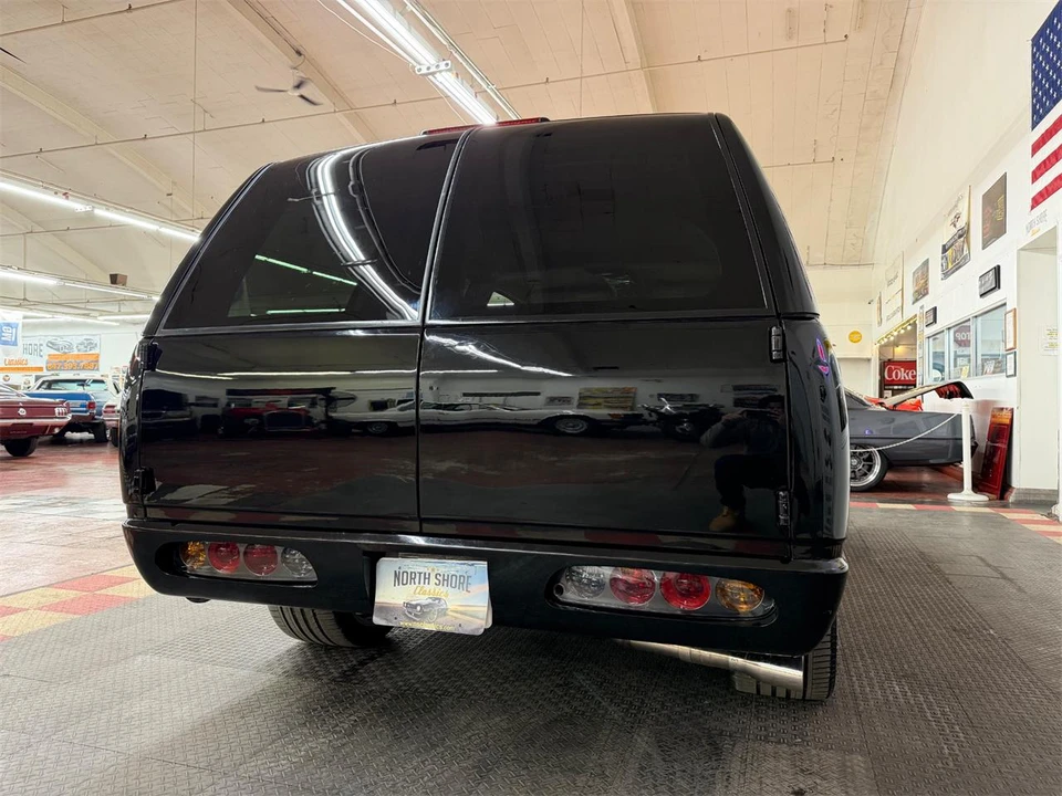 2000 Chevrolet Tahoe 2nd Gen - Image 11 of 31