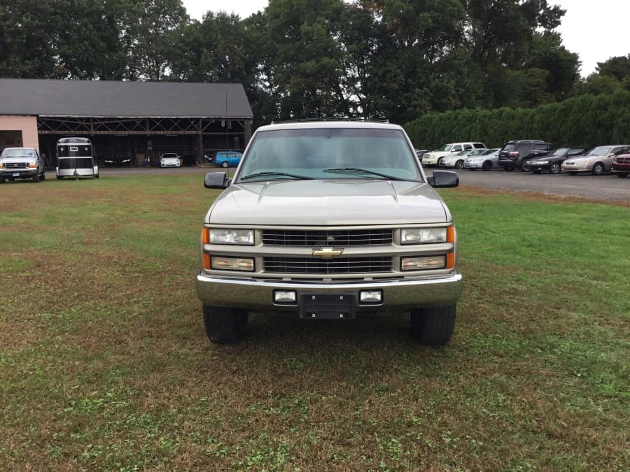 2000 Chevrolet Tahoe 2nd Gen - Image 4 of 8