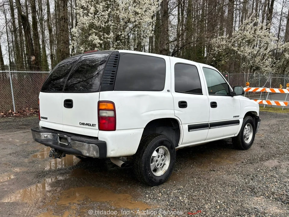 2000 Chevrolet Tahoe 2nd Gen - Image 4 of 12