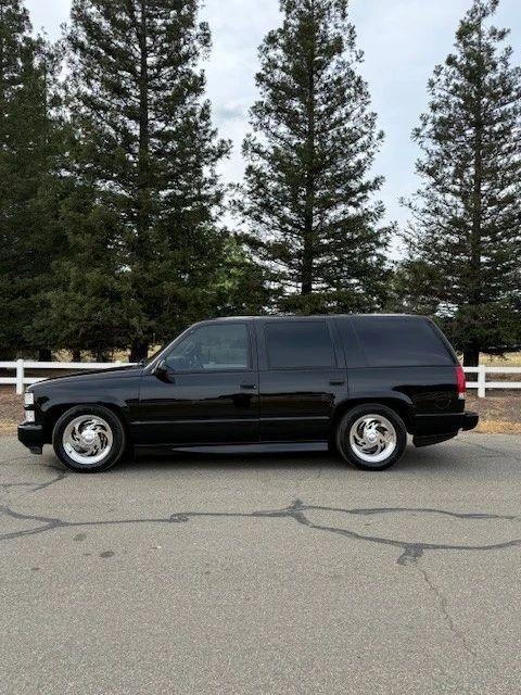 2000 Chevrolet Tahoe 1st Gen - Image 5 of 21