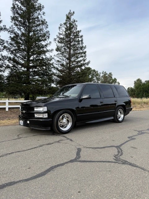 2000 Chevrolet Tahoe 1st Gen - Image 3 of 21