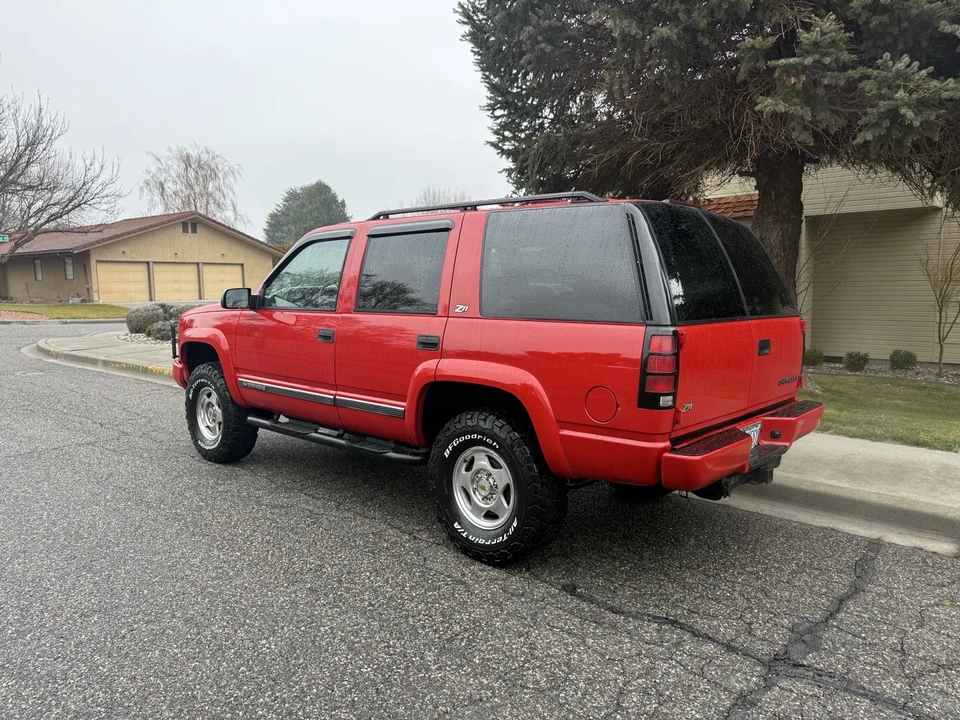 2000 Chevrolet Tahoe 1st Gen - Image 3 of 21