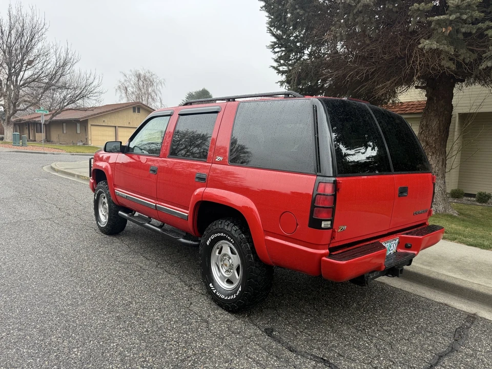 2000 Chevrolet Tahoe 1st Gen - Image 4 of 21