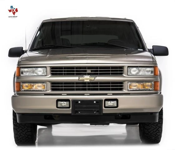 2000 Chevrolet Tahoe 2nd Gen - Image 10 of 21