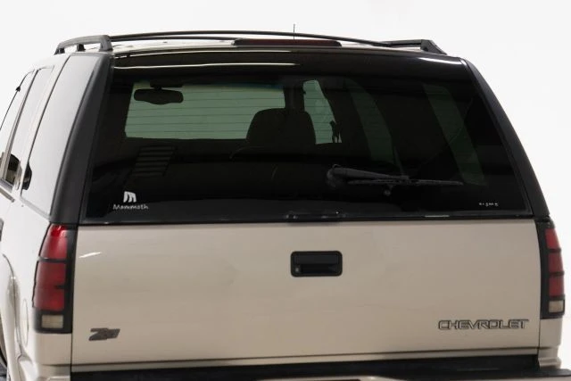2000 Chevrolet Tahoe 2nd Gen - Image 18 of 21